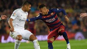 Casemiro im Duell mit Neymar im El Classico