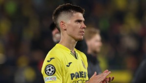 Er habe sich dort mit Barça-Sportdirektor Meteu Alemany getroffen. Allerdings hat Foyth bei Villarreal noch Vertrag bis 2026. Sein aktueller Klub besteht wohl auf die festgeschriebene Ablösesumme von 42 Mio. Euro. Ob Barça das zahlen kann?