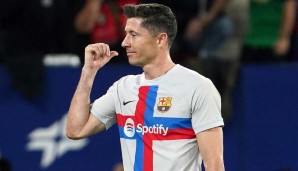 Robert Lewandowski flog am Dienstag mit Gelb-Rot vom Platz.