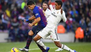 Raphael Varane: Der Weltmeister steckt weiter im Formtief. Gewann nur die Hälfte seiner Zweikämpfe. Unglückliche Aktion vor dem Elfmeter, als er Suarez in die Hacken tritt. Musste folgerichtig zur Pause in der Kabine bleiben. Note: 5,5.