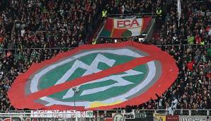 Fanproteste wie dieser bei der Partie zwischen dem FC Augsburg und Borussia Mönchengladbach könnte es am Wochenende weider geben
