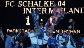 Marc Wilmots ballerte die Königsblauen zu einem 1:0 im Hinspiel. Die Schalker Heimbilanz in den eigenen vier Wänden: Sechs Spiele, sechs Siege, elf Tore, null Gegentore.
