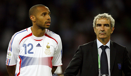 Thierry Henry (l.) holte mit Frankreich 1998 den WM- und 2000 den EM-Titel