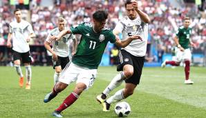 Carlos Vela: Ließ sich als hängende Spitze immer wieder fallen und startete dann mit Tempo nach vorne - bemüht, aber ineffektiv. In der 45. Minute schoss er knapp links vorbei. Anfang der zweiten Halbzeit ausgewechselt. Note: 3.