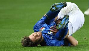 THE SUN: "Desaster für Italien! Der Europameister scheitert daran, sich direkt für die Weltmeisterschaft zu qualifizieren und muss in die Playoffs."