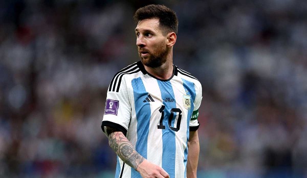 Lionel Messi und Argentinien haben das Achtelfinale im Visier.