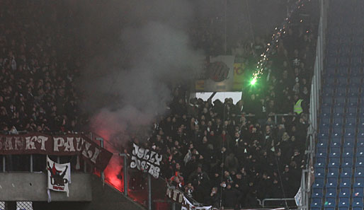 Das Spiel zwischen Rostock und St. Pauli wurde für zehn Minuten unterbrochen