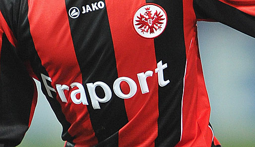 Fraport wird wohl schon bald nicht mehr die Trikots von Eintracht Frankfurt zieren