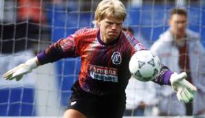 Bis 1994 stand der dreimalige Welttorhüter und jetzige Bayern-Vorstandsvorsitzende in seiner Geburtsstadt zwischen den Pfosten. Kahn war auch beim Wunder vom Wildpark 1993 im Kasten, als der KSC den FC Valencia im UEFA-Cup mit 7:0 bezwang.