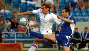 Bulykin, der bei der EM 2004 noch beim 2:1-Sieg gegen Europameister Griechenland ein Tor erzielt hatte, wirkte wie ein Fremdkörper und zog sich zudem früh in der Saison einen Haarriss im Wadenbein zu. Er fehlte monatelang und spielte danach noch zweimal.