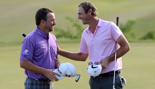 Graeme McDowell (l.) besiegte im Viertelfinale Nicolas Colsaerts