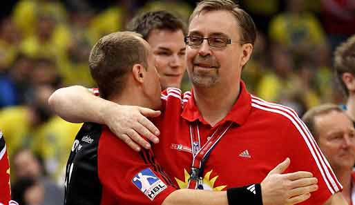 Die TuS N-Lübbecke um Trainer Patrick Liljestrand kann sich 2012 auf Drago Vukevic freuen