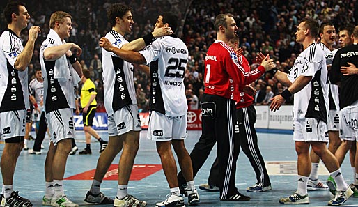 Die Spieler des THW Kiel dürfen sich über den Einzug ins Champions-League-Viertelfinale freuen