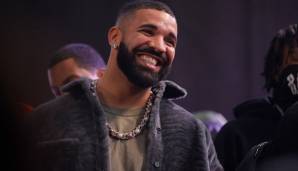 ... denn die Barça-Pleite wurde für Drake auch noch richtig teuer: Der hatte nämlich über 600.000 Dollar in eine Kombi-Wette mit Arsenal und Barcelona investiert. Die Gunners siegten, Barça nicht. Eine neue Dimension des "Drake-Fluchs"?