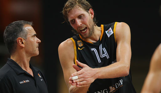 Dirk Bauermann (l.) und Dirk Nowitzki (r.) haben gemeinsam schon einige Höhen und Tiefen erlebt