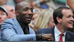 Johnny Nelson (l.) sieht Marco Huck noch nicht als Besten seines Fachs