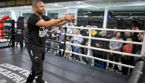 Roy Jones Jr. hat zuletzt am 8. Februar 2018 geboxt (einstimmiger Punktsieg in zehn Runden gegen Scott Sigmon).