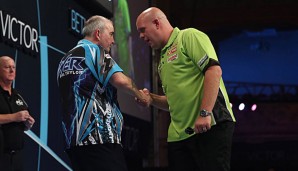 Phil Taylor hat gegen Michael van Gerwen gewonnen