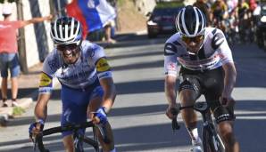 Marc Hirschi vom Team Sunweb (rechts) wurde Zweiter bei der zweiten Etappe der Tour de France.