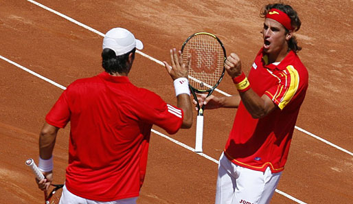 Feliciano Lopez (r.) und Fernando Verdasco siegten souverän in vier Sätzen