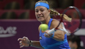 Angelique Kerber ist beim Hallenturnier in Paris weiter im Rennen