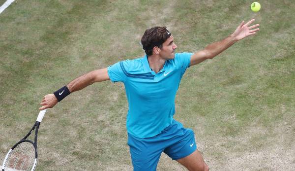 Roger Federer beim Rasen-Turnier in Stuttgart.