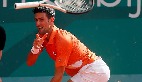 Da fliegt der Schläger: Novak Djokovic zog im Finale von Belgrad den Kürzeren.