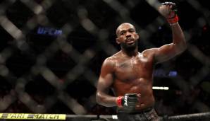 Jon Jones hat seinen UFC-Titel verteidigt.