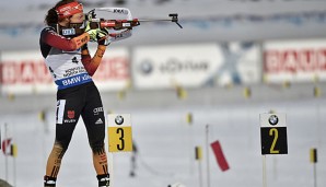 Dahlmeier lief als Schlussläuferin und konnte sich im Ziel mit ihren Kolleginnen feiern lassen