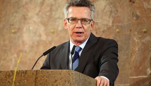 Thomas de Maizière fordert von den deutschen Spitzensportlern mehr Medaillen