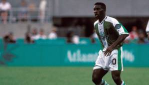 JAY-JAY OKOCHA - 1996 mit Nigeria: Nach 4 Jahren Frankfurt reiste Dribbelkünstler Okocha nach Atlanta und wurde zur Legende. Nigerias "Dream Team" mit Stars wie Ikpeba, Oliseh und West stürmte zum ersten großen Triumph einer afrikanischen Mannschaft.