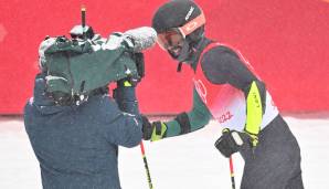 Coolster Typ des Tages: BENJAMIN ALEXANDER. Der erste jamaikanische Skirennläufer bei Olympia belegte im Riesenslalom den letzten Platz - und jubelte trotzdem. Zu Recht! Schließlich stand der frühere DJ erst 2015 erstmals auf Skiern.