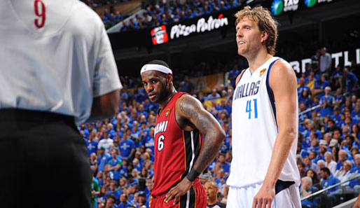 Gleich zum Auftakt empfängt Dirk Nowitzki die Heat um LeBron James