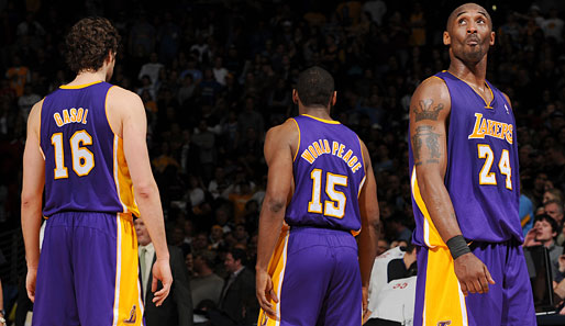 Ob Pau Gasol auch nach der Trade-Deadline noch an der Seite von Kobe Bryant spielt?