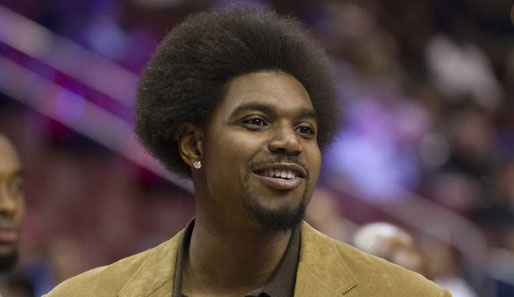 Andrew Bynum hat seit seinem Wechsel von den Lakers noch kein Spiel für die Sixers absolviert