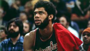 Platz 8: KAREEM ABDUL-JABBAR - 70 Spiele mit mindestens 40 Punkten zwischen 1969 und 1986 - Karrierebestwert: 55 Punkte gegen die Boston Celtics am 10. Dezember 1971