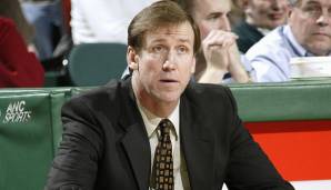 Einer von Karls Assistenten war übrigens Terry Stotts, der später mit den Mavs als Assistant Coach Champion wurde und von 2012 bis Juni 2021 die Portland Trail Blazers coachte.