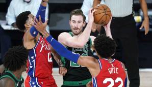 Gordon Hayward hat sich beim Celtics-Sieg in Spiel 1 gegen die Sixers am rechten Knöchel verletzt.