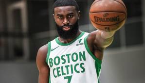 BOSTON CELTICS: Weiß und grün, ohne viel Schnörkel. Besonders einfallsreich sehen die neuen City Edition Jerseys der Celtics nicht aus. Aber natürlich haben sich die Designer dabei etwas gedacht …