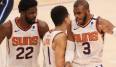 Die Phoenix Suns haben mit Chris Paul (r.) und Devin Booker (M.) einen vielversprechenden Backcourt zusammengestellt.