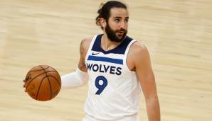 Minnesota verscherbelte am gleichen Tag RICKY RUBIO. Der MVP der WM 2019 geht nun in Cleveland auf Wohnungssuche. Der Spanier hat noch Vertrag bis 2022 und kassiert in diesem Zeitraum 17 Millionen Dollar.