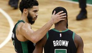 FAZIT: Der Osten hat sich in der Offseason verbessert, die Celtics bauen dafür auf ihr All-Star-Duo. Die Tiefe könnte zum Problem werden, dafür sollte die Defense passen. Das Play-In sollte Boston dieses Mal umgehen können …