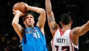 Dallas-Superstar Dirk Nowitzki machte gegen die Atlanta Hawks eine solide Partie