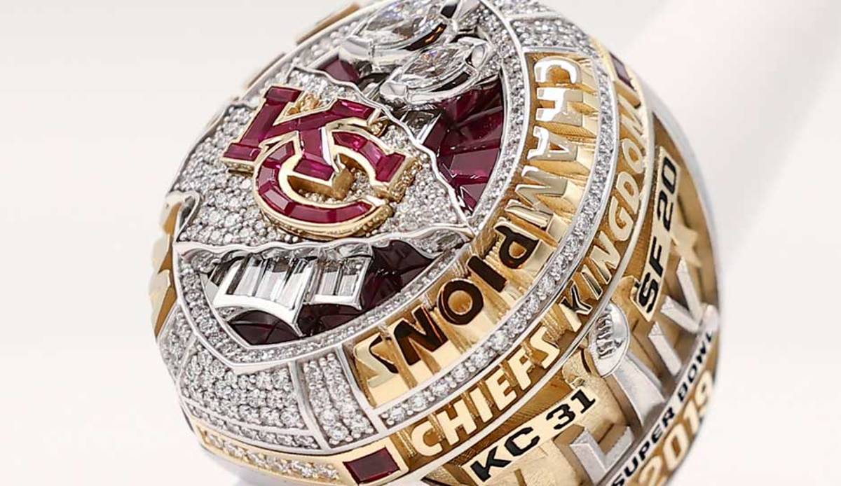 Diesen Ring erhielten die Chiefs-Spieler nach ihrem Triumph im Vorjahr.