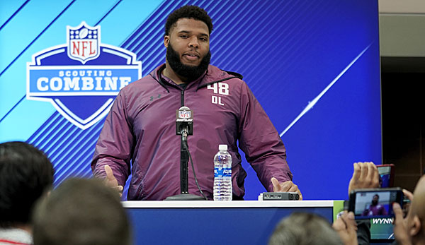 Isaiah Wynn wurde im NFL Draft an 23. Stelle von den New England Patriots ausgewählt und sollte die durch den Solder-Abgang entstandene Lücke in der O-Line füllen.