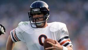 JIM MCMAHON (1982-1988): An fünfter Stelle des NFL-Draft pickten die Bears 1982 Jim McMahon, der während seiner College-Zeit zweimal in die All-American-Auswahl gewählt wurde. In sieben Saisons mit Chicago holte er 45 Siege aus 61 Spielen ...