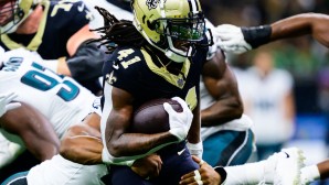 alvin-kamara-2024-25-1600