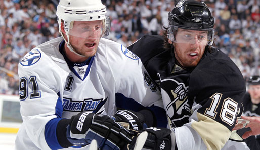 Tampa Bay jubelte über die ersten Playoff-Tore von Steven Stamkos (l., gegen James Neal)