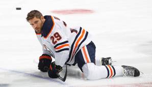 Eishockey-Nationalspieler Leon Draisaitl hat mit den Edmonton Oilers in der NHL ein herbe Niederlage einstecken müssen.