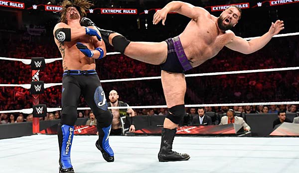 Der zweifache WWE-Champ AJ Styles und Rusev mussten sich mit dem Pre-Main Event begnügen
